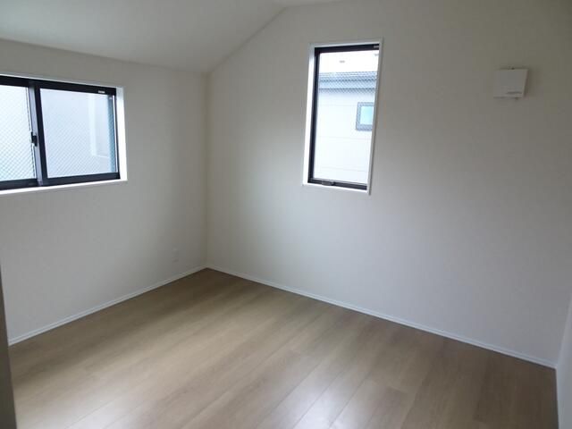 New 3SLDK House for Rent in Tachikawa, Tokyo - 92.33 sqm - Thumbnail 3