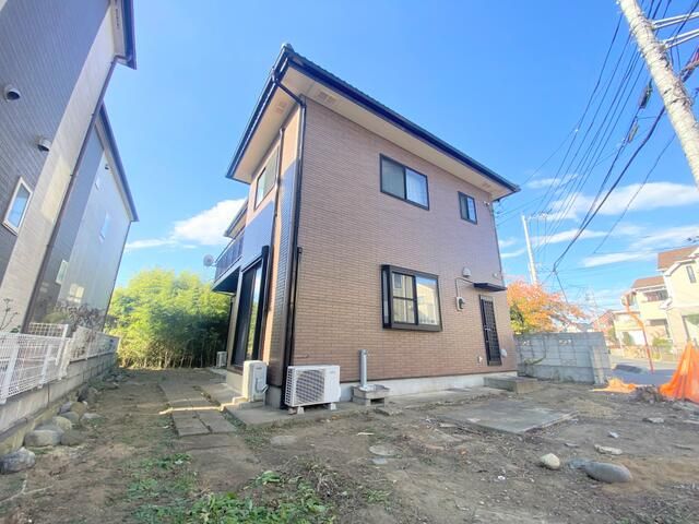 4LDK Detached House in Soka City, Saitama - Thumbnail 2