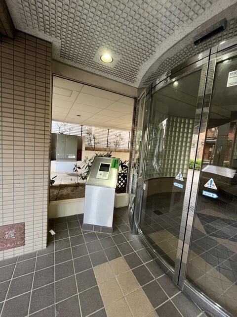 2LDK Apartment for Rent in Nakakasai, Edogawa-ku, Tokyo - Thumbnail 2