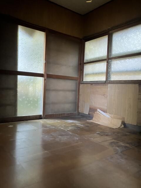 1965 Wooden House for Sale in Kitakyushu, Fukuoka - 4DK Layout - Thumbnail 3