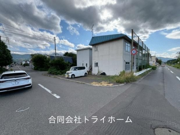 Apartment Building for Sale in Teine, Sapporo, Hokkaido - Thumbnail 3