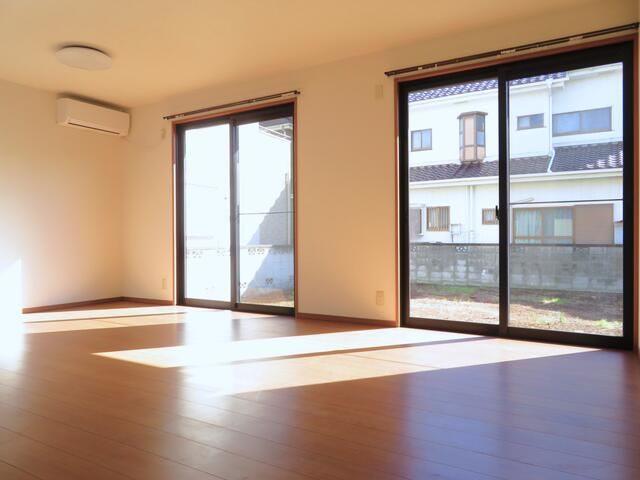 5SLDK Detached House for Sale in Koga City, Ibaraki - Thumbnail 3