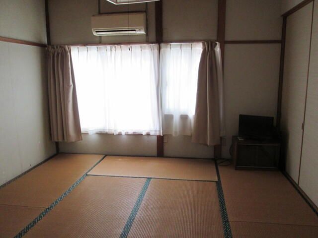 Former Guesthouse for Sale in Fujieda, Shizuoka - 4SDK Layout - Thumbnail 3