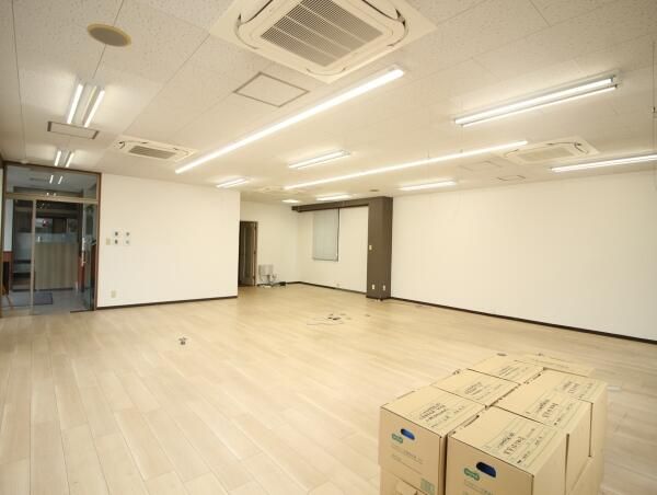 Commercial Office for Rent in Tsukuba, Ibaraki - 70.3 sqm - Thumbnail 3