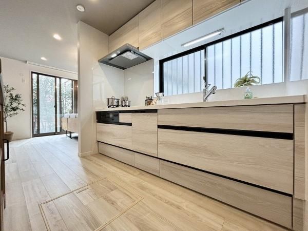 4LDK Used House for Sale in Kanazawa-ku, Yokohama - Thumbnail 3