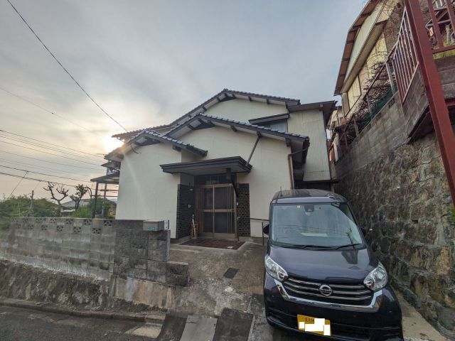 6DK House for Sale in Kitakyushu with 3 Parking Spaces - Thumbnail 4