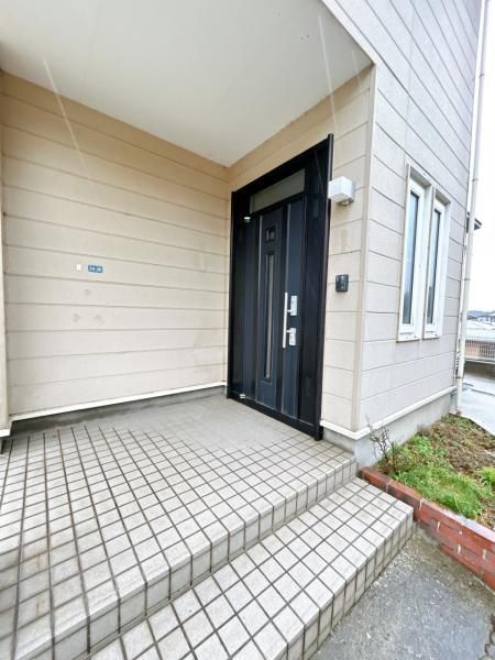 4LDK Detached House for Sale in Niigata City, Nishi Ward - Thumbnail 3