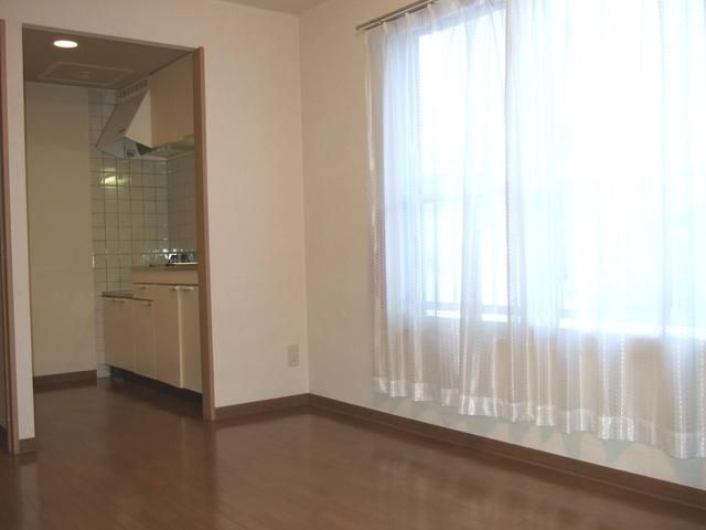 Villa Prestige 1LDK Apartment for Rent in Central Sapporo - Thumbnail 2