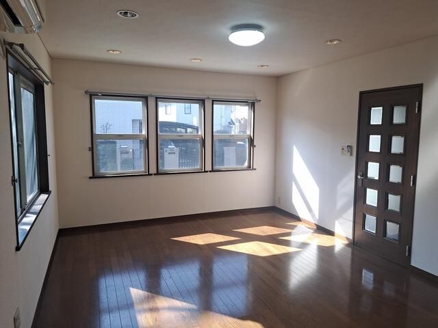 Park House Nishi-Eifuku: 2LDK Terrace House for Rent in Suginami - Thumbnail 3