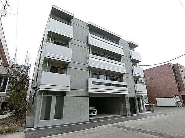 22-Unit RC Apartment Building in Atsubetsu, Sapporo - Thumbnail 2