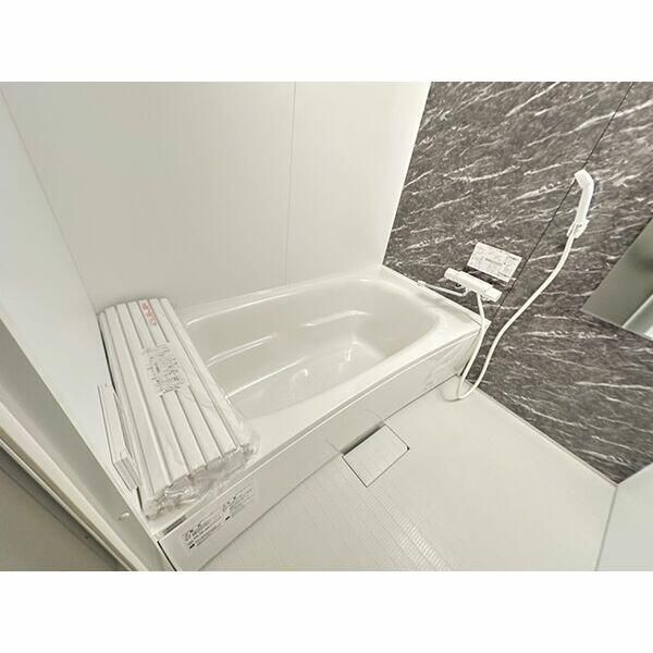 New 3LDK Apartment in Sapporo Chuo Ward with Auto-Lock - Thumbnail 4
