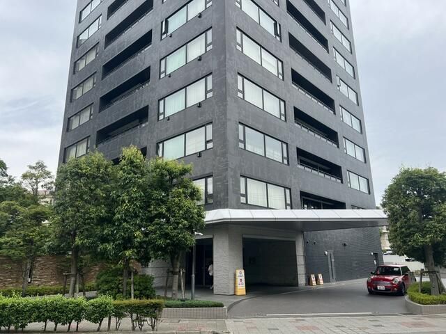 3LDK Apartment for Sale in City Tower Fukushima - Thumbnail 2