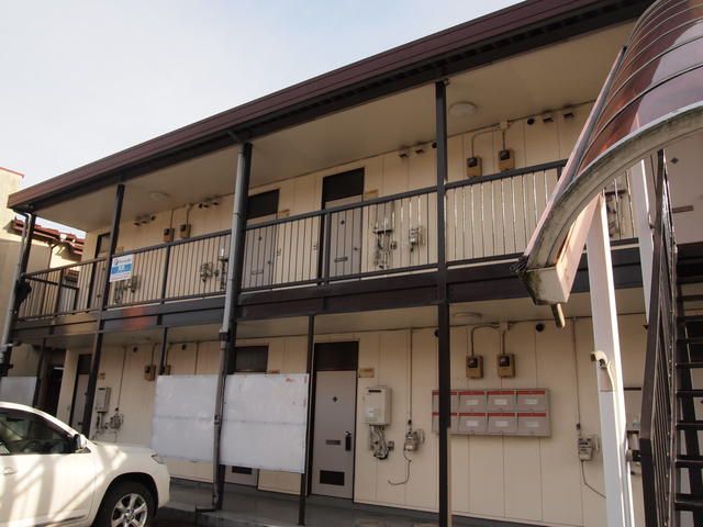 1K Apartment for Rent in Tsuru, Yamanashi - Corpo T&M - Thumbnail 2