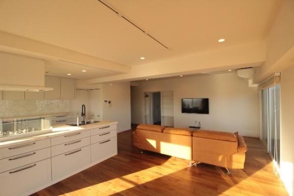 Lions Mansion Tachikawa 2SLDK Apartment for Sale in Tokyo - Thumbnail 4