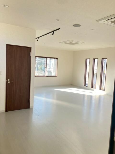 Commercial Space for Rent in Utsunomiya, Tochigi - 54.91 sqm - Thumbnail 3