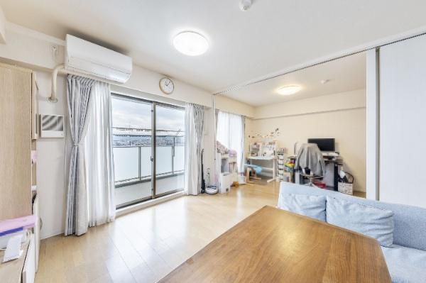 3LDK Apartment in Ome City, Tokyo | 71.3㎡, Built 2016 - Thumbnail 3