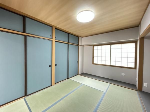 Renovated 3LDK Apartment for Sale in Central Sapporo, Hokkaido - Thumbnail 4