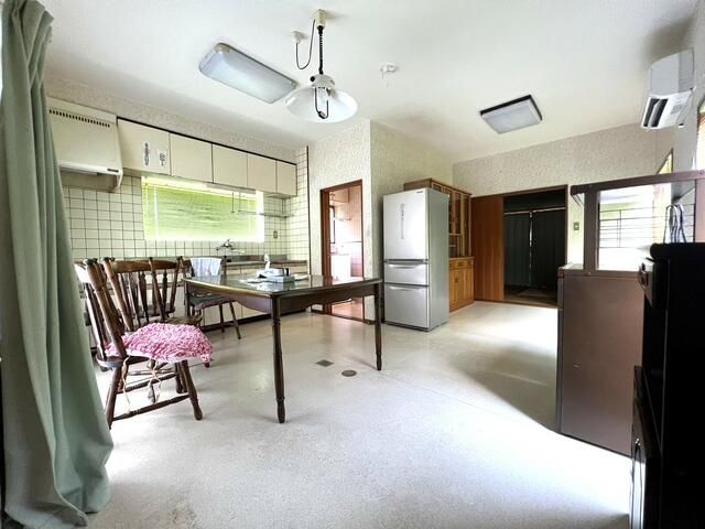 6LDK House for Sale in Mitoyo, Kagawa - 130.17㎡ with Parking - Thumbnail 4