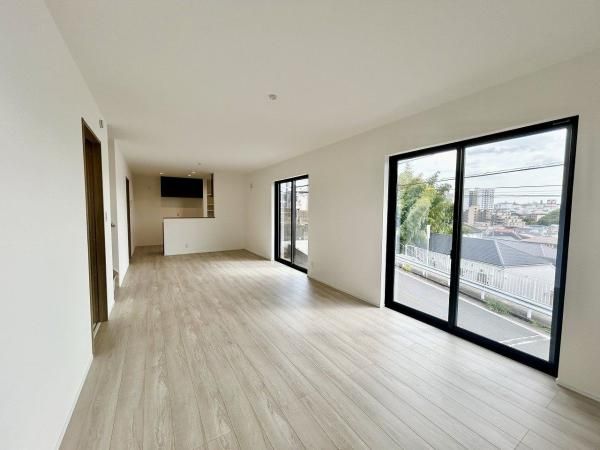 New 4LDK Detached House for Sale in Kami-Nagaya, Yokohama - Thumbnail 4