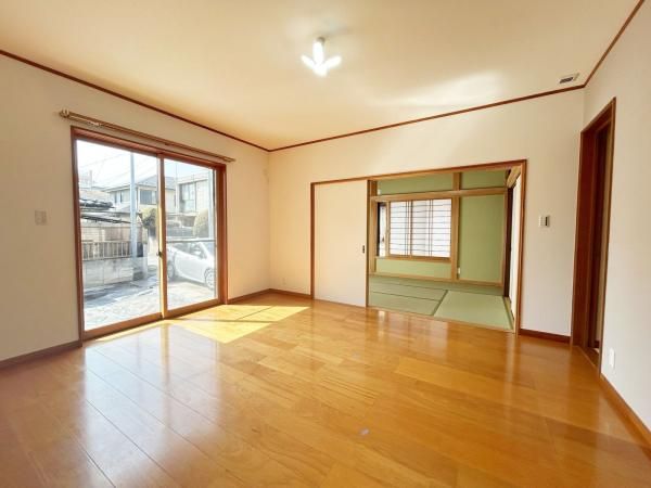 3LDK Detached House in Saitama City, Built 2008 - Thumbnail 4