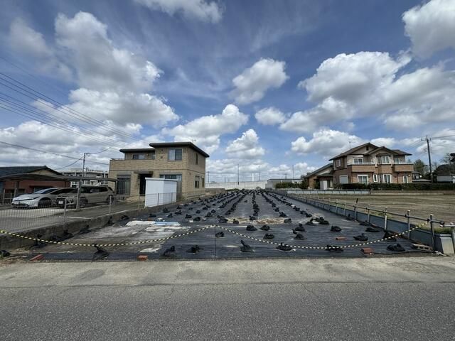 Land for Sale in Misato City, Saitama - 2900 sqm - Thumbnail 3