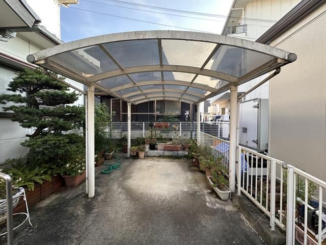 5DK Detached House for Sale in Sumoto, Hyogo - Thumbnail 2