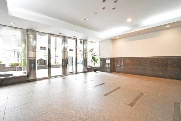 Cosmo Tsudanuma Grace City 3LDK Apartment for Sale in Funabashi - Thumbnail 4