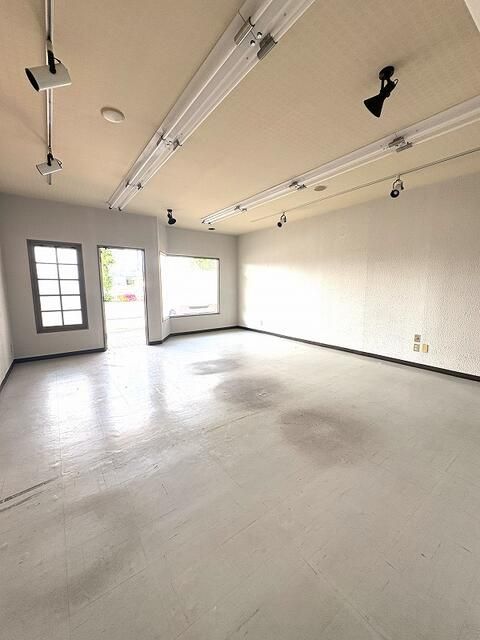 48.54 sqm Commercial Space for Rent in Ota, Gunma - Thumbnail 4