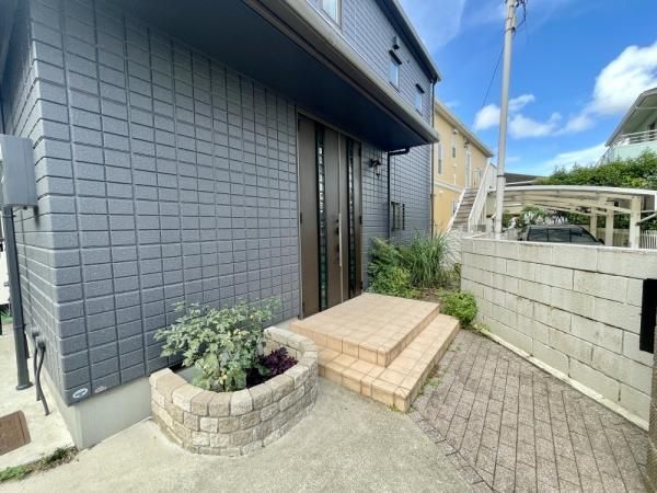 2004 3LDK Detached House for Sale in Yokohama, Kanagawa - Thumbnail 2