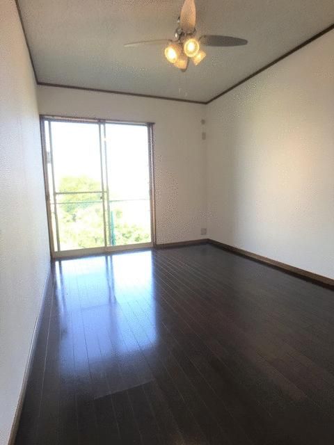 2DK Apartment for Rent near Sugita Station, Yokohama - Thumbnail 3
