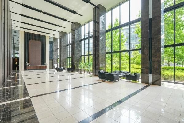 City Tower Ariake 2LDK Condo for Sale in Tokyo Bay Area - Thumbnail 2
