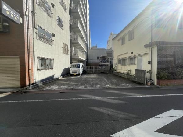 Development Land for Sale in Asakusa, Tokyo - 64.99 sqm Plot - Thumbnail 3