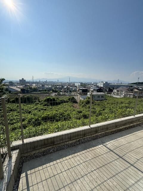 2021 Built 4LDK House in Quiet Ebina, Kanagawa | 3 Car Parking - Thumbnail 2