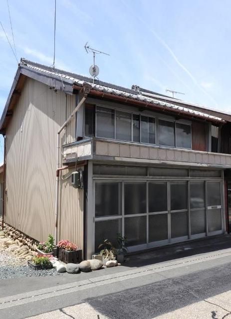 1934 Traditional Wooden House on 456sqm Land in Kakegawa, Shizuoka - Thumbnail 2