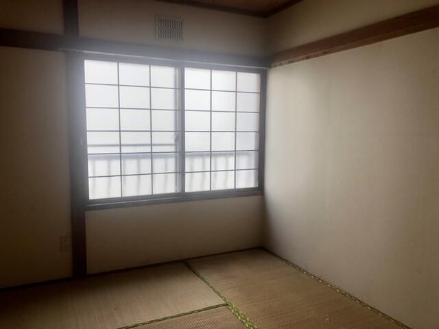 Warehouse for Rent in Sapporo Hokkaido - 42 sqm - Thumbnail 3