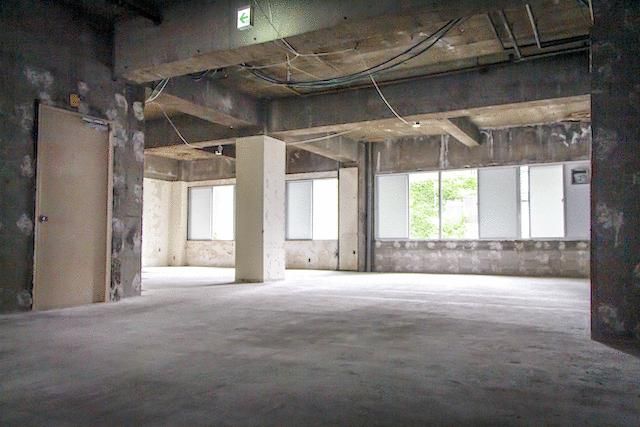 Commercial Space for Rent in Mejiro, Toshima-ku, Tokyo - Thumbnail 2
