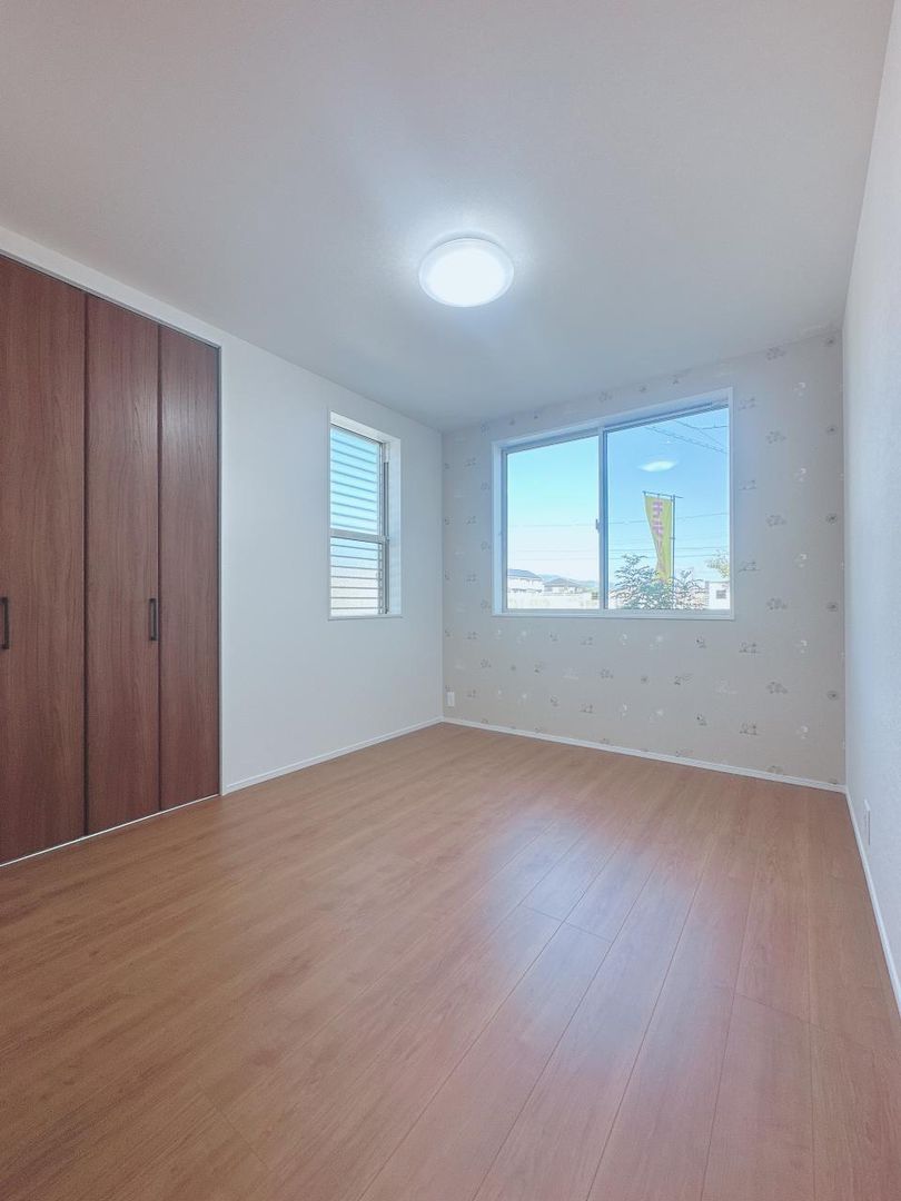 New 3LDK House in Iwade Wakayama - 2025 Build, Corner Lot - Thumbnail 2