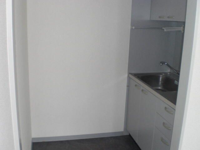 Commercial Space for Rent in Naka-Kasai, Edogawa-ku, Tokyo - Thumbnail 4