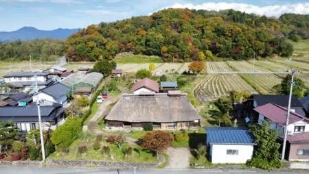 18th Century Thatched Kominka with Rice Field in Tendo, Yamagata - Thumbnail 3