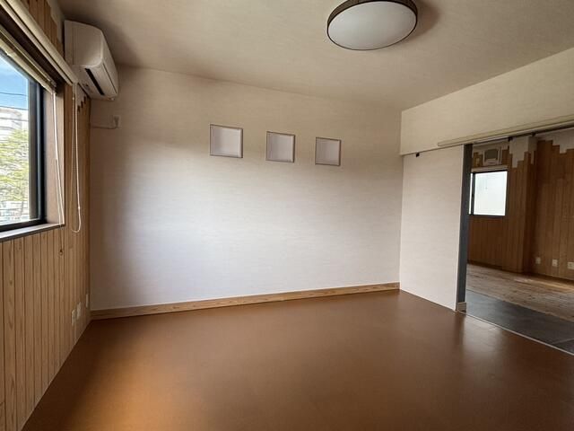 Commercial Space for Rent in Toyama City, 82 sqm - Thumbnail 3