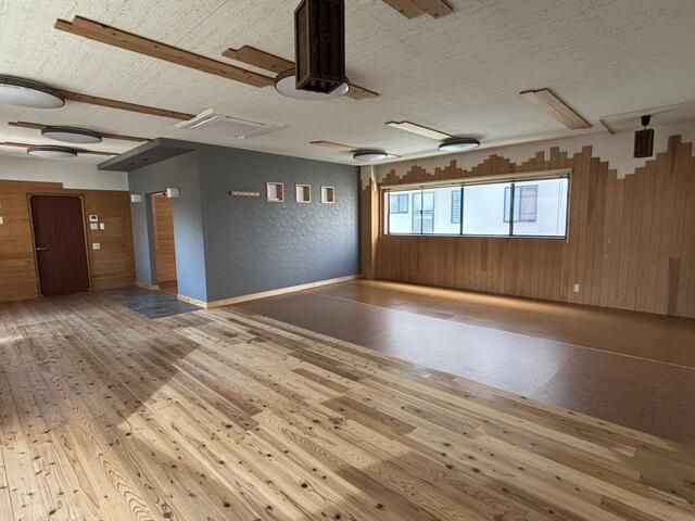 Commercial Space for Rent in Toyama City, 82 sqm - Thumbnail 2