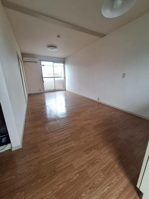 1LDK Apartment for Rent in Fukushima City, Fukushima - Thumbnail 2