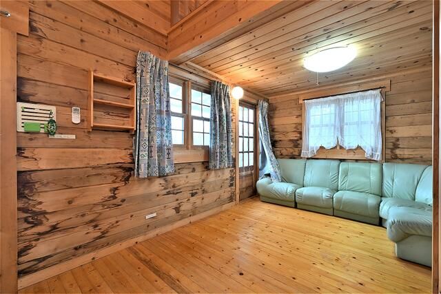 Log House with Wood Deck & Views in Agatsuma, Niigata - Thumbnail 4