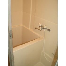 1K Apartment for Rent in Kanazawa-ku, Yokohama - Thumbnail 4