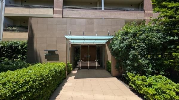 3LDK Apartment for Sale in Higashimurayama, Tokyo - Thumbnail 2