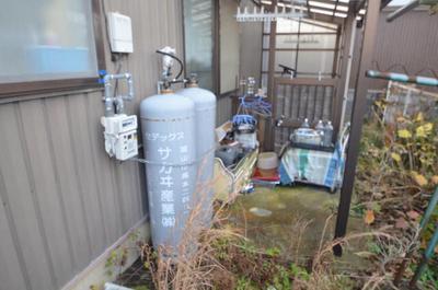 Property details: Property information for Kosugi/Kamihori Station, Toyama City, Toyama Prefecture: Used detached house — Image 2, Imizu, Toyama