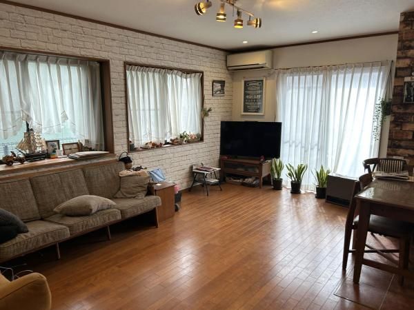 4LDK Detached House for Sale in Yokohama's Kohoku Ward - Thumbnail 3