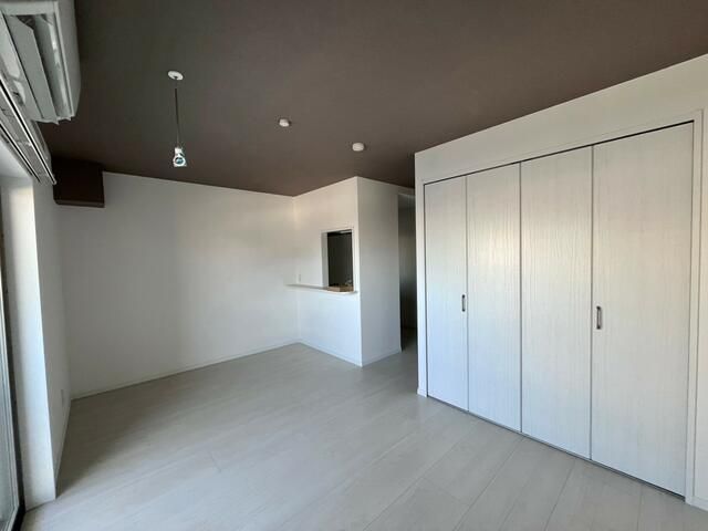 Modern Studio Apartment for Rent in Kamagaya, Chiba - Thumbnail 4