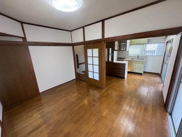 2LDK House for Rent in Musashimurayama, Tokyo - Pet Negotiable - Thumbnail 2