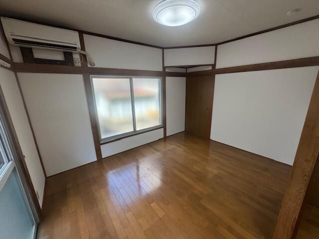 2LDK House for Rent in Musashimurayama, Tokyo - Pet Negotiable - Thumbnail 4
